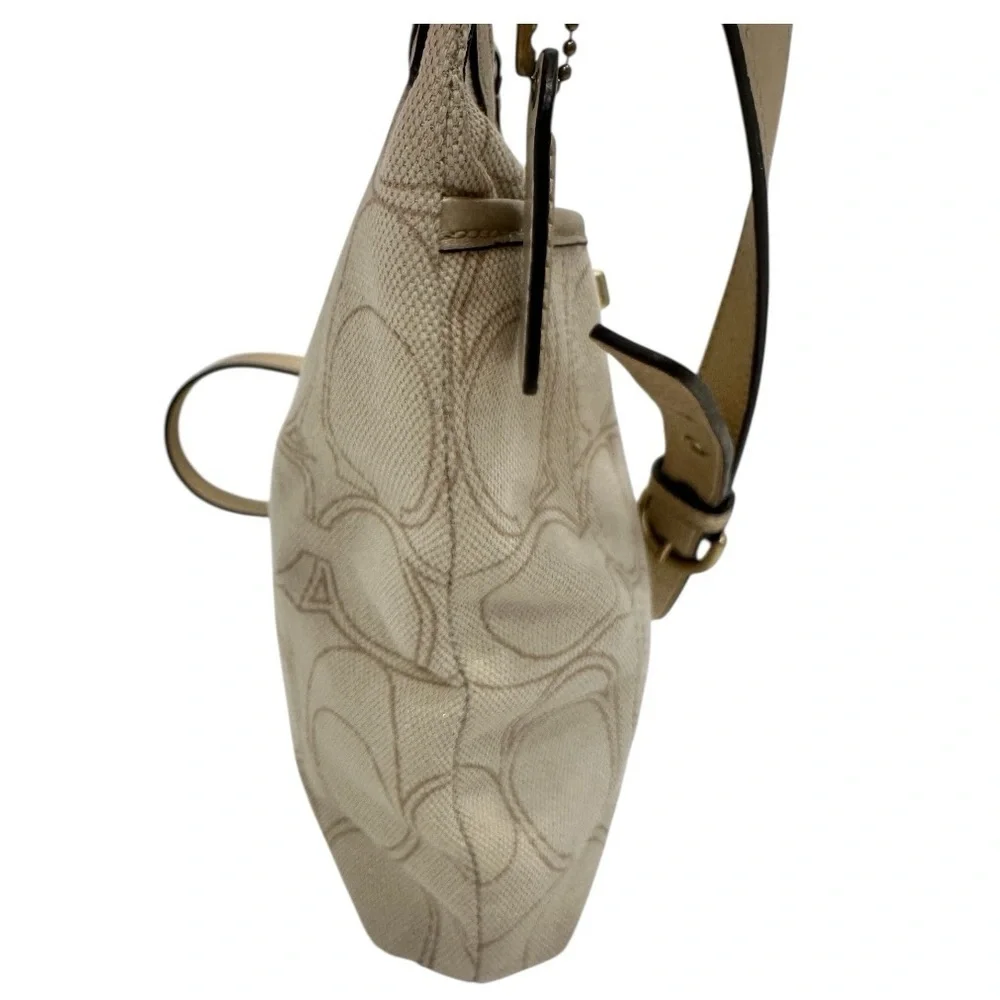 Coach vintage penelope